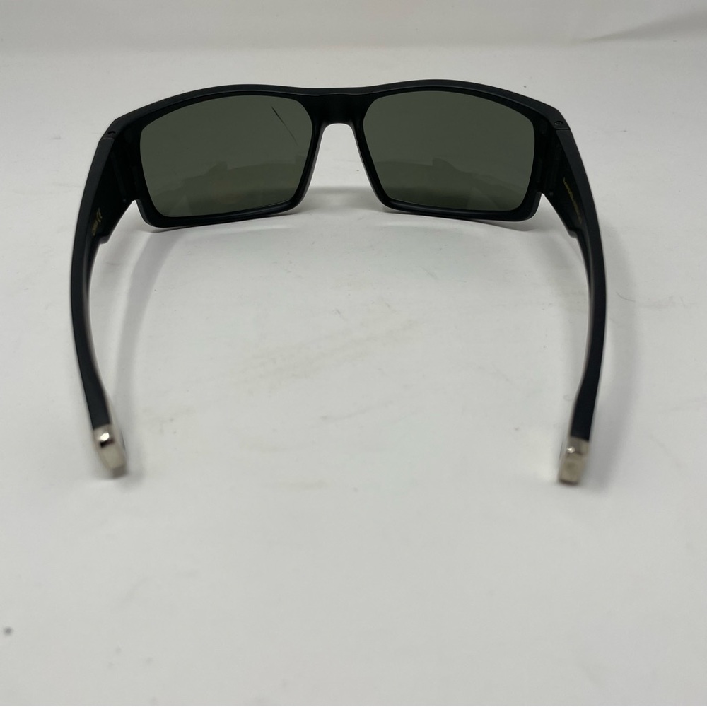 Classic Black Men's Sunglasses